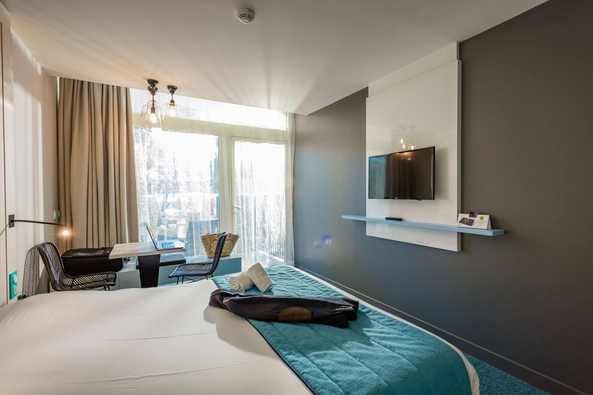 Logis Hotel Les Pins - Operalia Balaruc-les-Bains Eksteriør billede