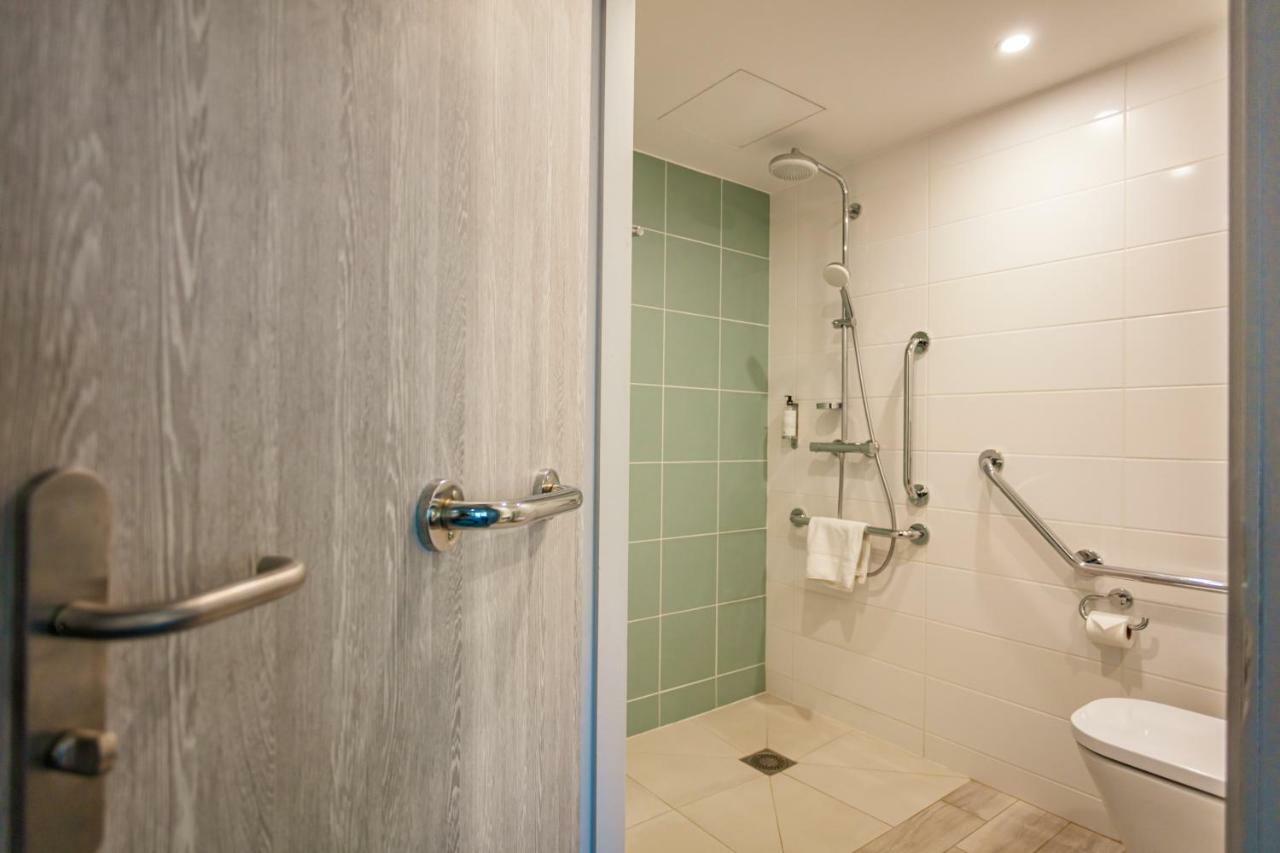 Logis Hotel Les Pins - Operalia Balaruc-les-Bains Eksteriør billede